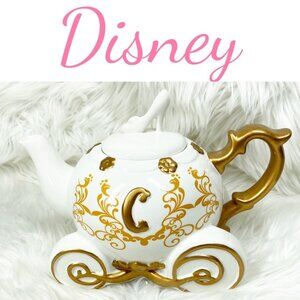 DISNEY PRINCESS  CINDERELLA CARRIAGE TEAPOT — Limited Edition with Original Box